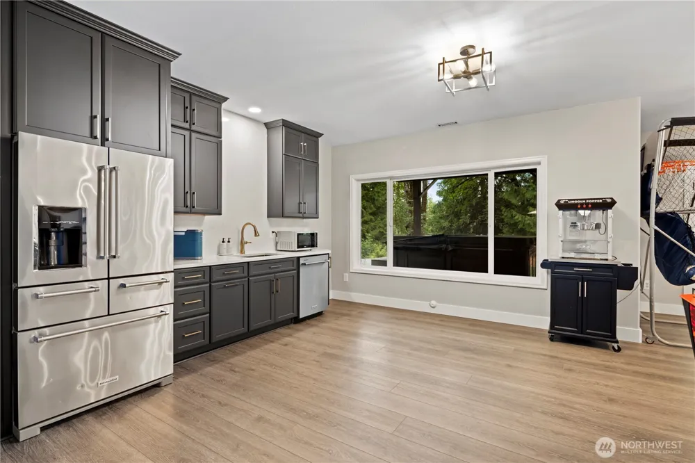 17313 187th Place SE Renton, WA 98058