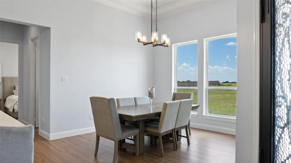 8224 Harvest Drive Grandview, TX 76050