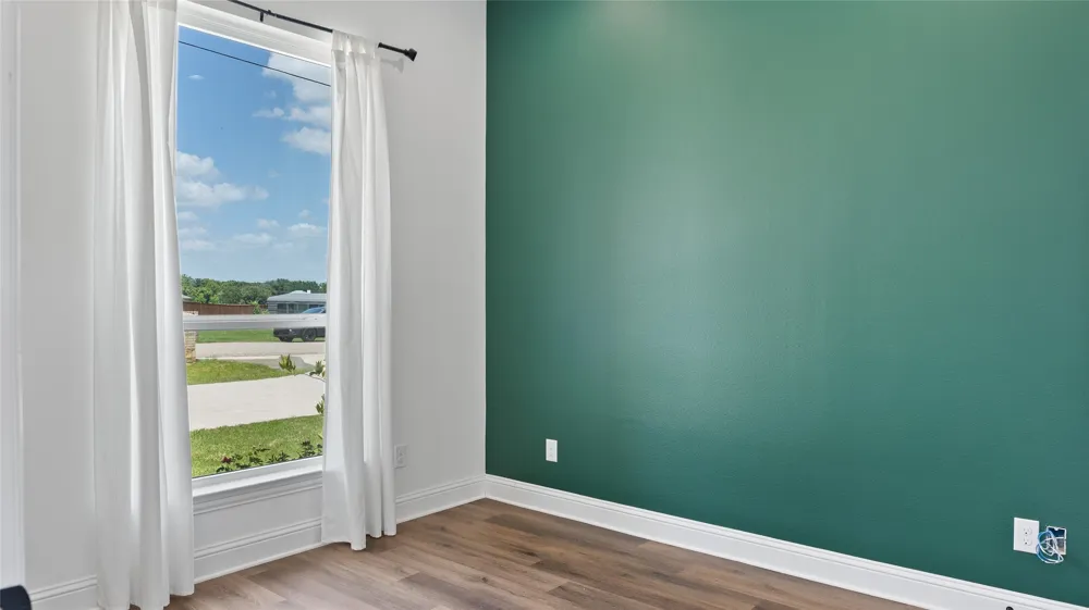 8224 Harvest Drive Grandview, TX 76050