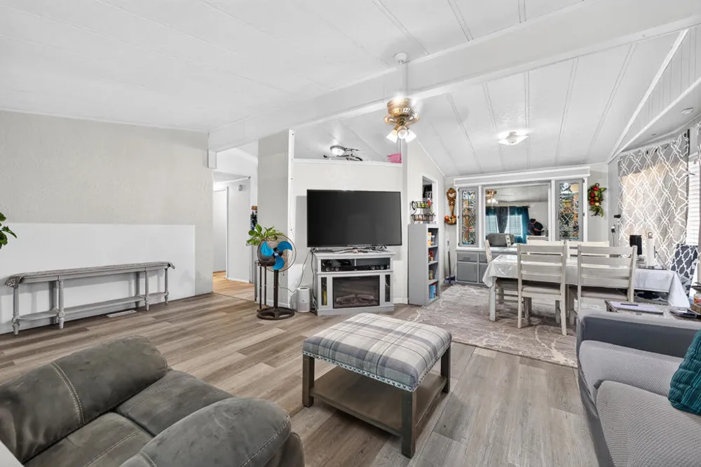 1251 Huntington Avenue Thermal, CA 92274