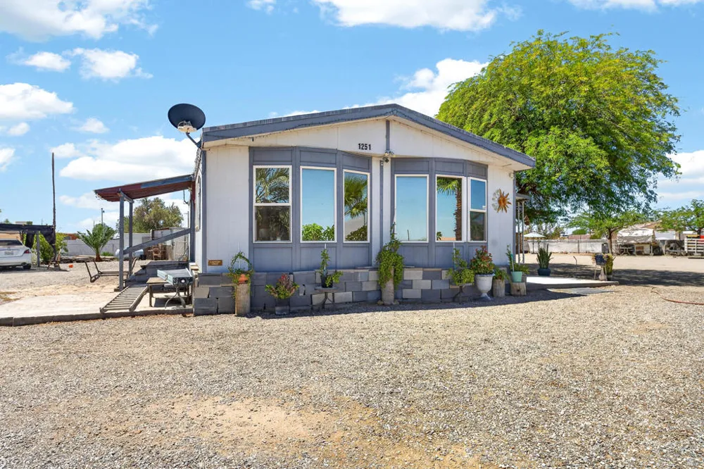 1251 Huntington Avenue Thermal, CA 92274