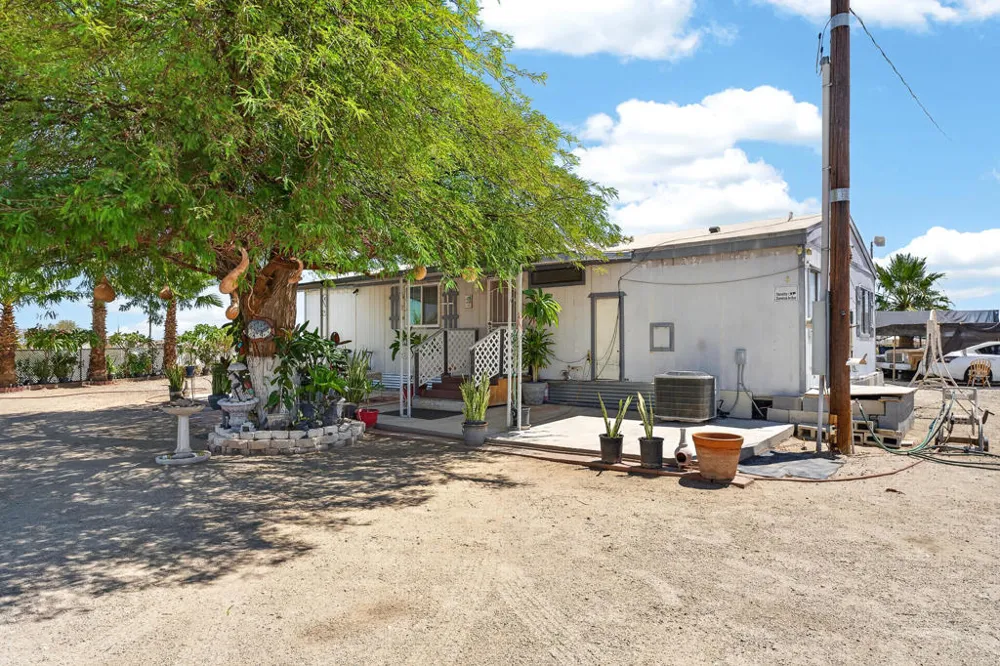 1251 Huntington Avenue Thermal, CA 92274