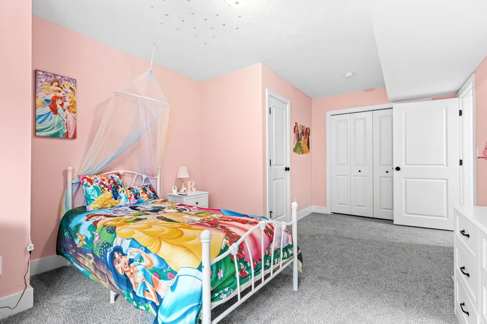 1721 Julienne Court SW Byron Center, MI 49315