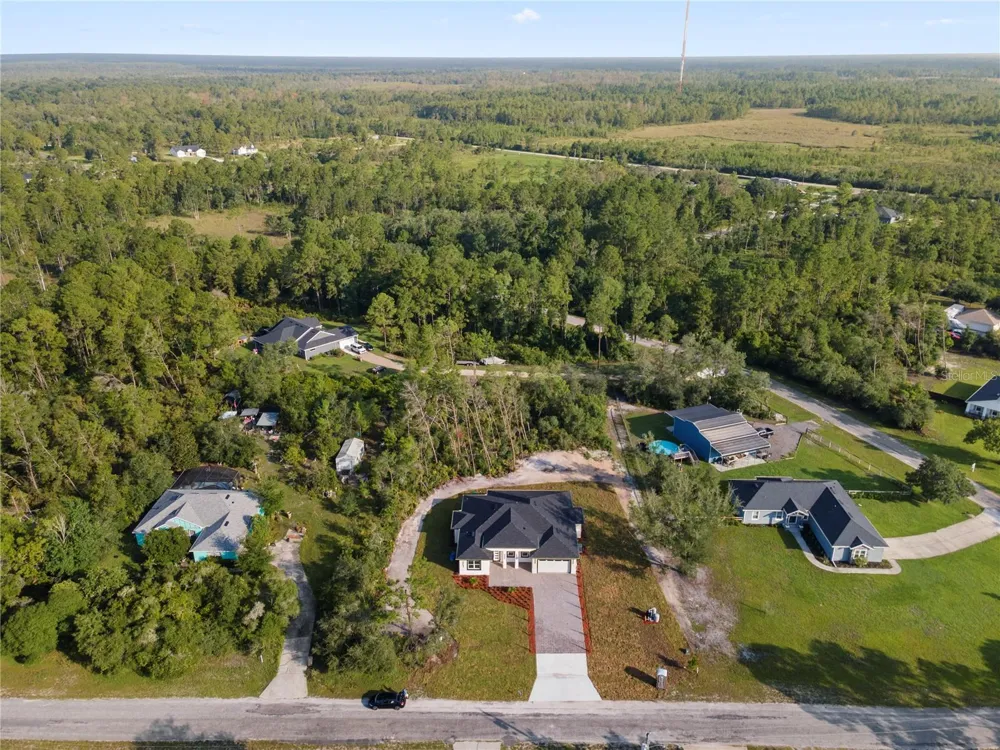 30643 APRICOT AVENUE Eustis, FL 32736
