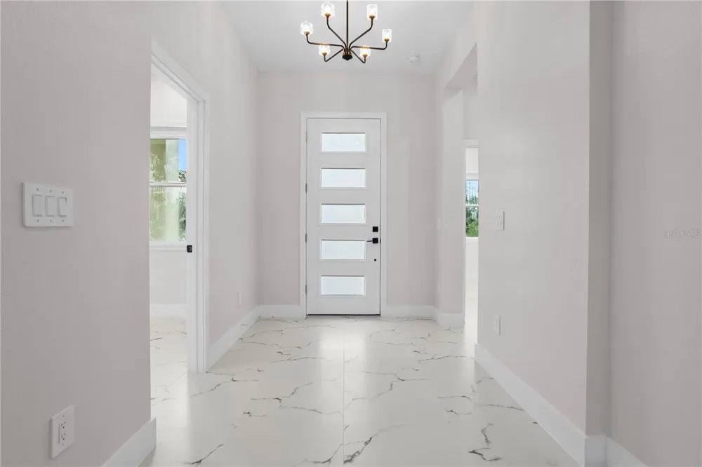 30643 APRICOT AVENUE Eustis, FL 32736