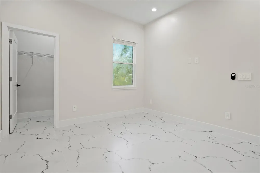 30643 APRICOT AVENUE Eustis, FL 32736