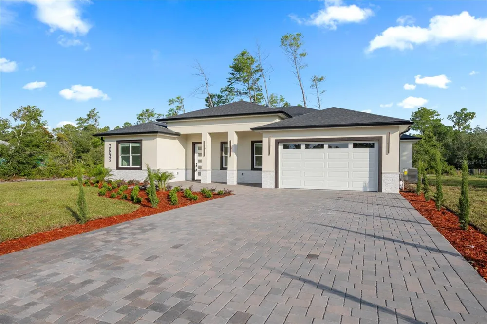 30643 APRICOT AVENUE Eustis, FL 32736