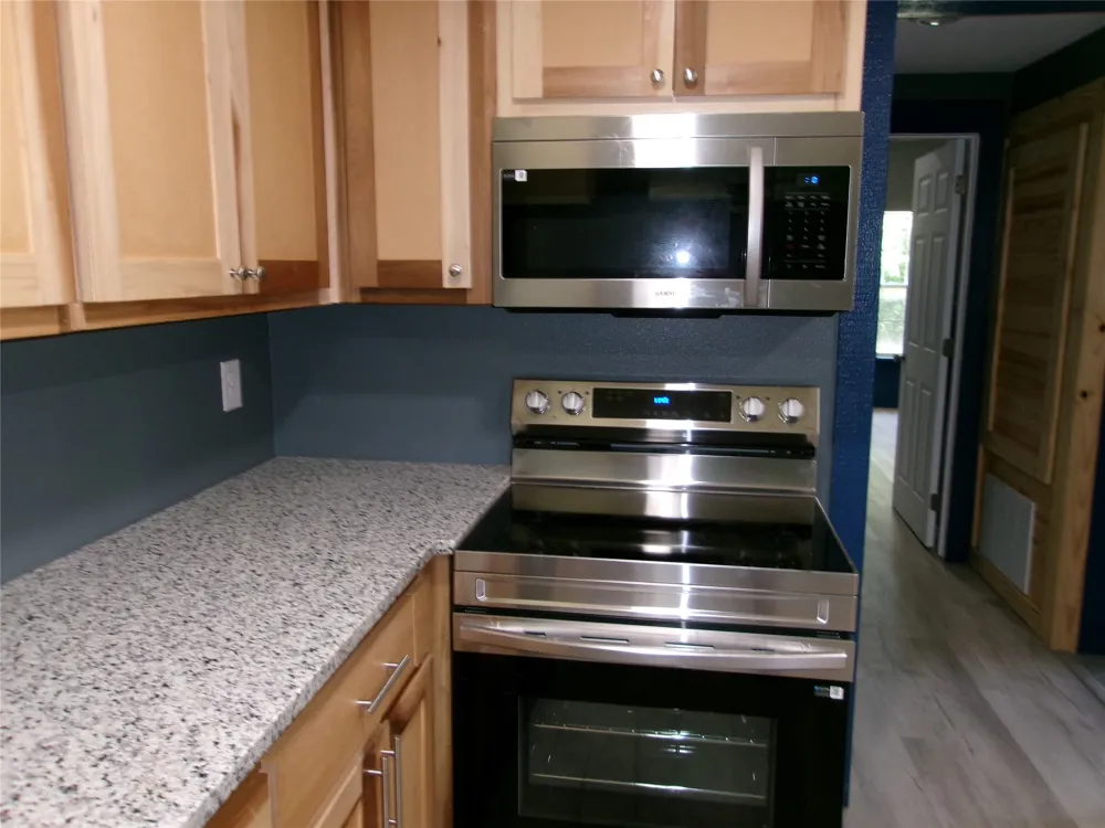 419 W Evans Avenue Bonham, TX 75418