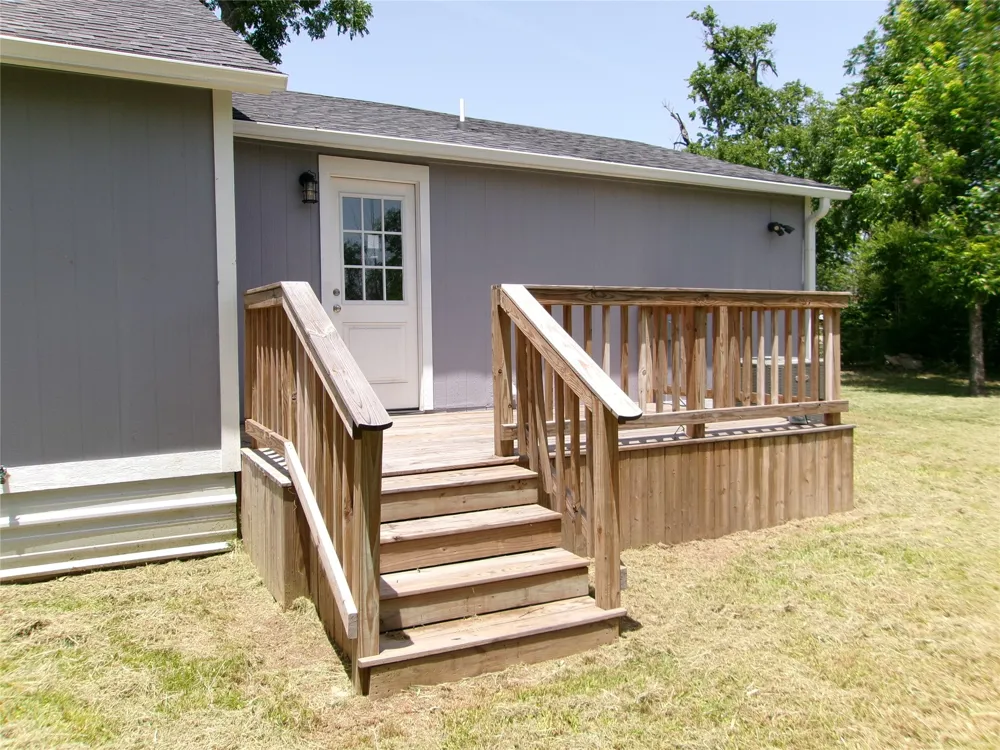 419 W Evans Avenue Bonham, TX 75418