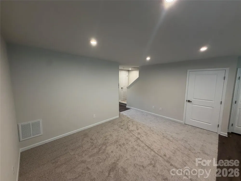 5945 Granbury Drive Kannapolis, NC 28081