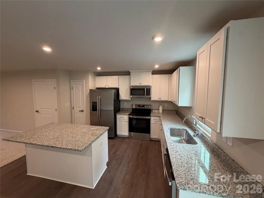 5945 Granbury Drive Kannapolis, NC 28081