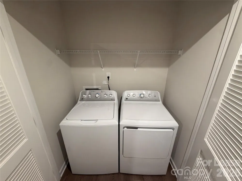 5945 Granbury Drive Kannapolis, NC 28081