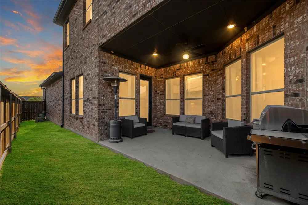 4861 Claire Lane Fairview, TX 75069