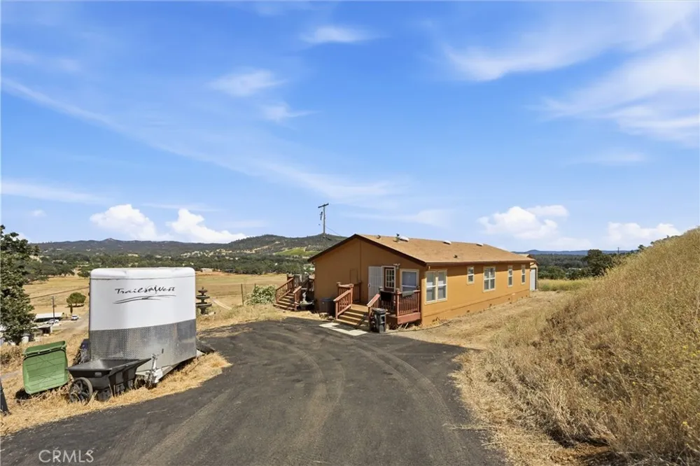 2659 Reid Lane Clearlake, CA 95422