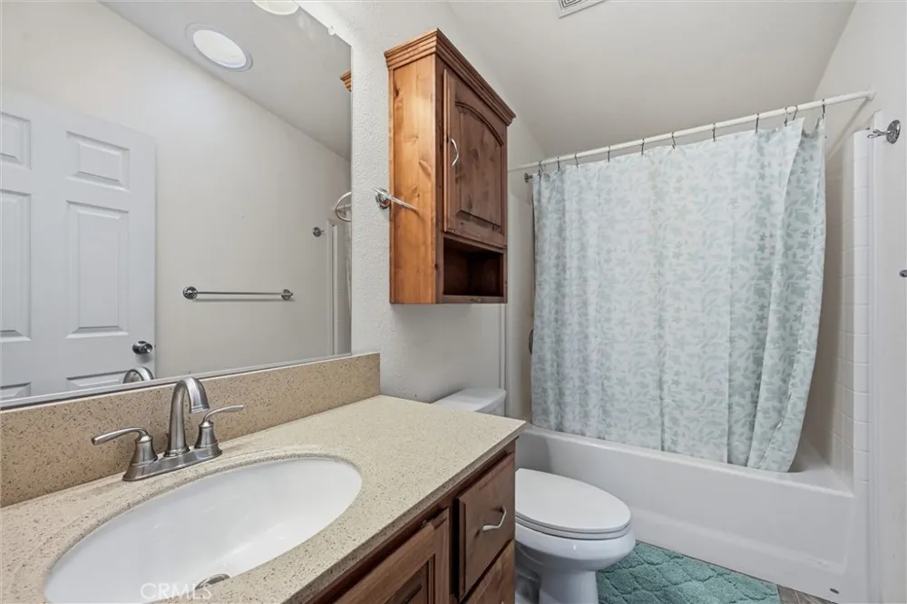 2659 Reid Lane Clearlake, CA 95422