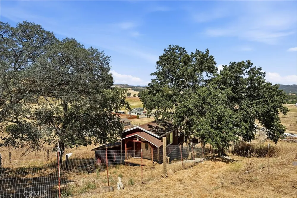 2659 Reid Lane Clearlake, CA 95422