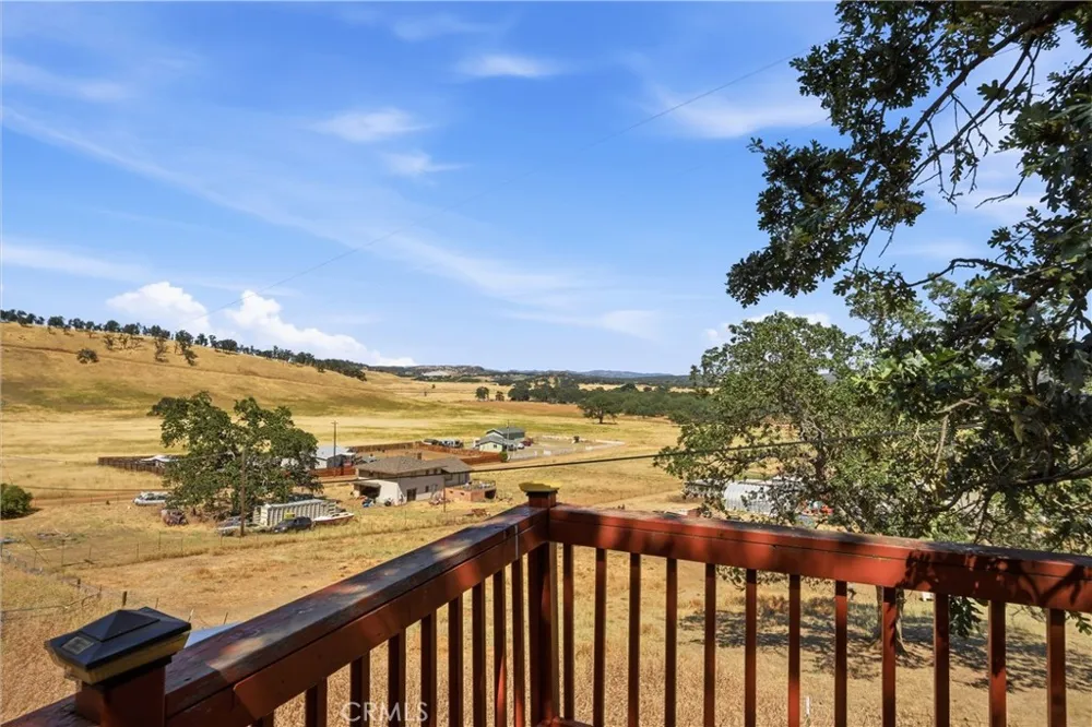 2659 Reid Lane Clearlake, CA 95422