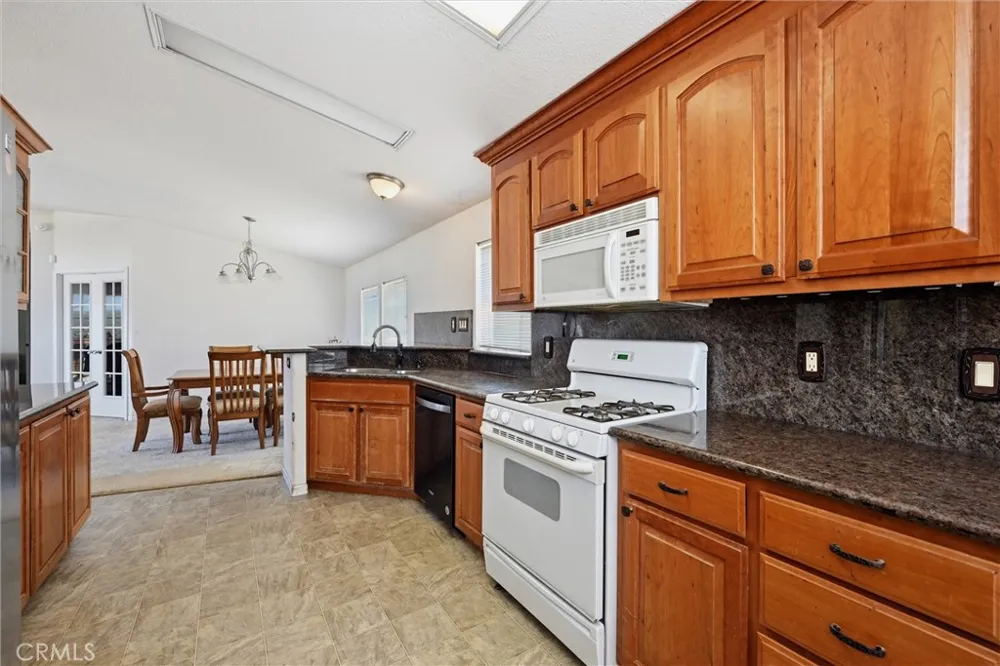 2659 Reid Lane Clearlake, CA 95422