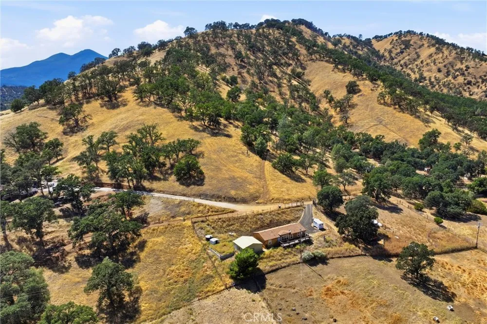 2659 Reid Lane Clearlake, CA 95422