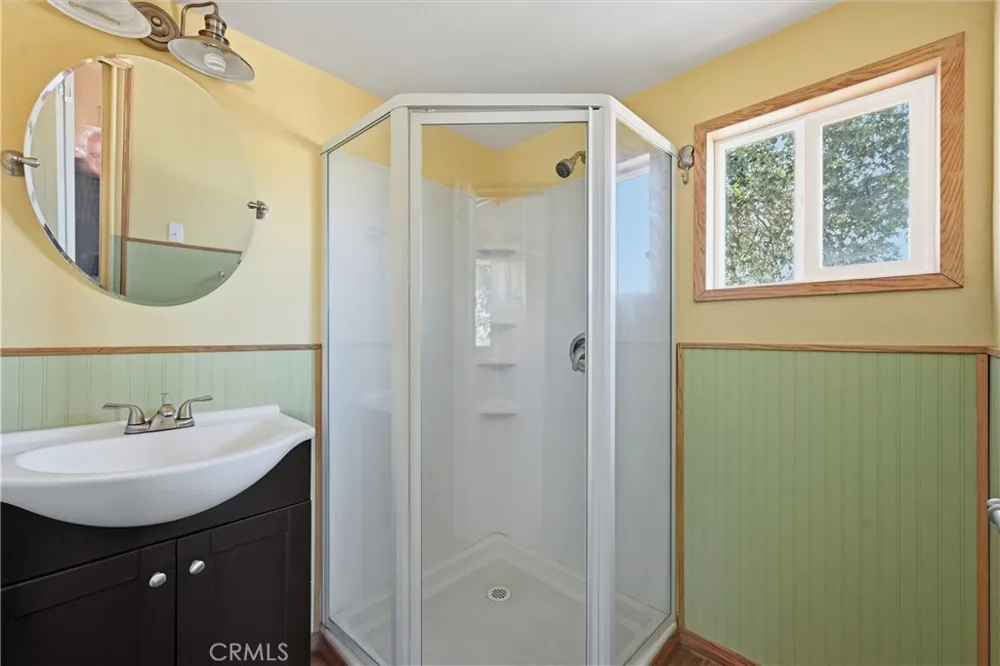 2659 Reid Lane Clearlake, CA 95422