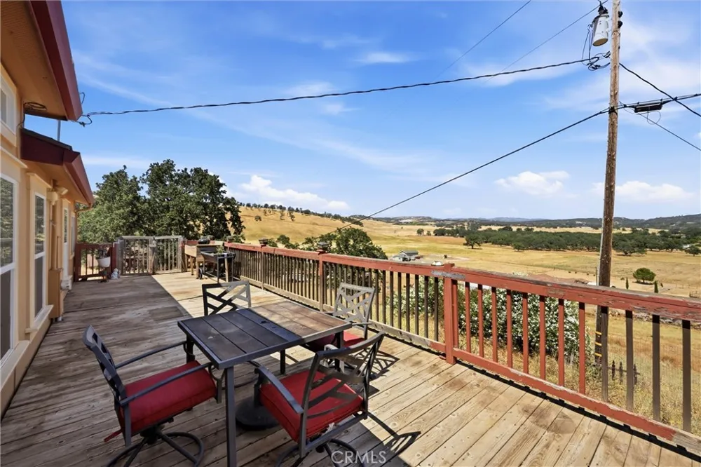 2659 Reid Lane Clearlake, CA 95422