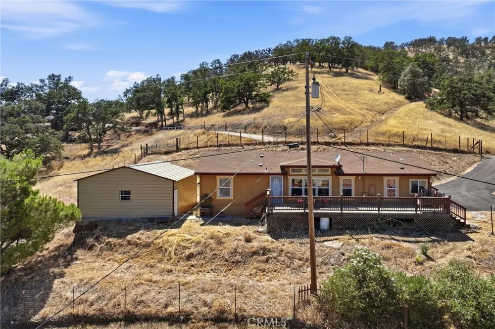 2659 Reid Lane Clearlake, CA 95422