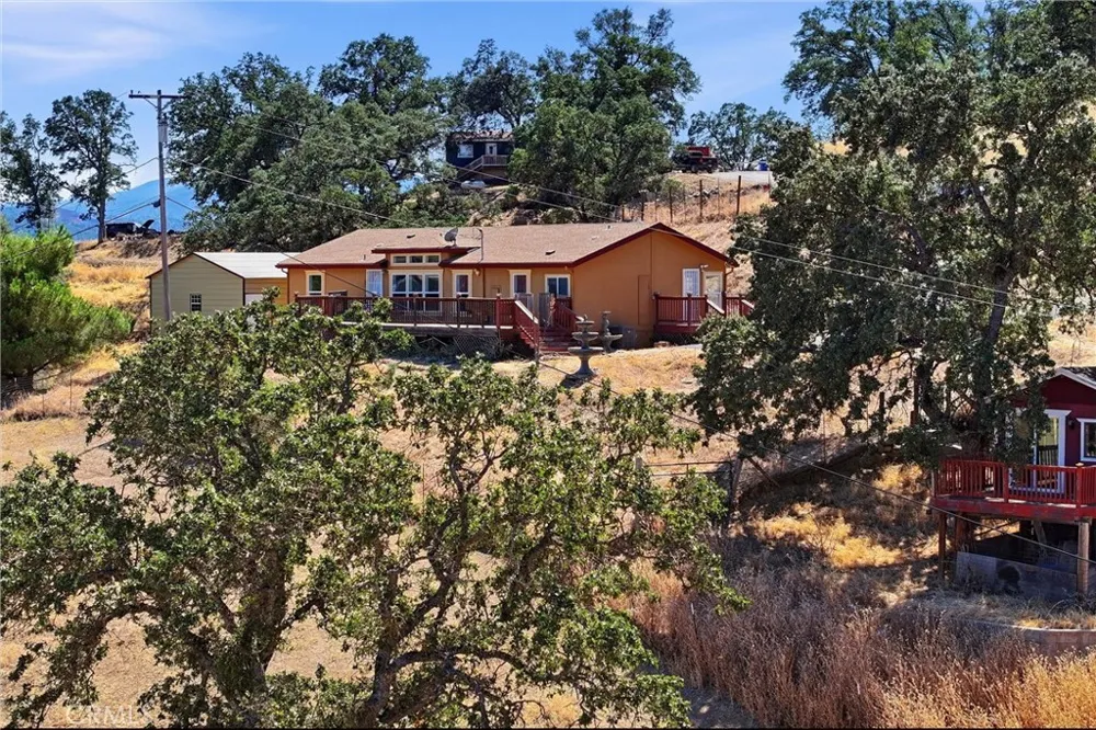 2659 Reid Lane Clearlake, CA 95422