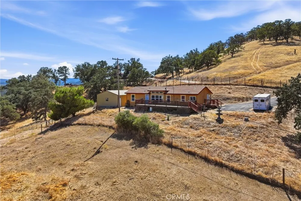 2659 Reid Lane Clearlake, CA 95422