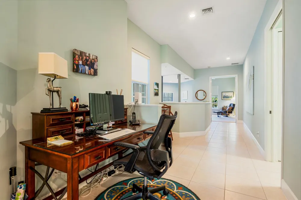 2320 Water Oak Court SW #123 Vero Beach, FL 32962