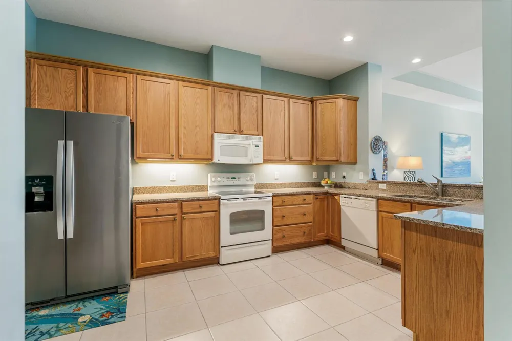 2320 Water Oak Court SW #123 Vero Beach, FL 32962