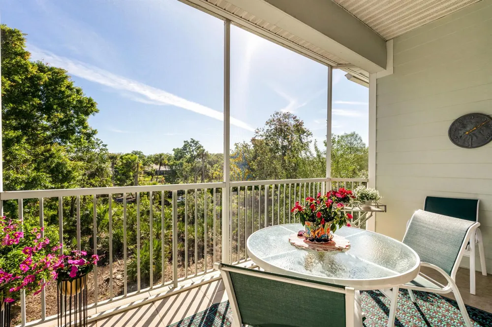 2320 Water Oak Court SW #123 Vero Beach, FL 32962
