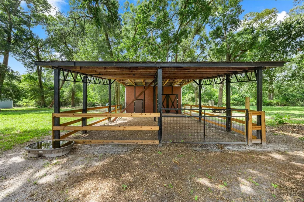 1890 NW 167TH PLACE Trenton, FL 32693