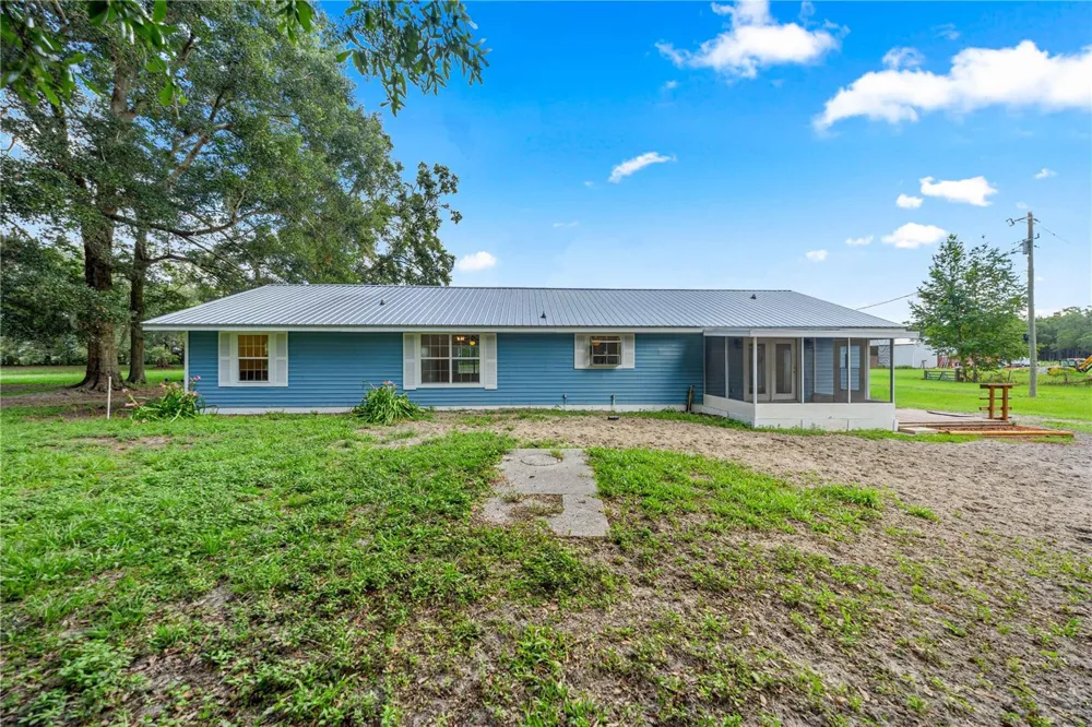 1890 NW 167TH PLACE Trenton, FL 32693