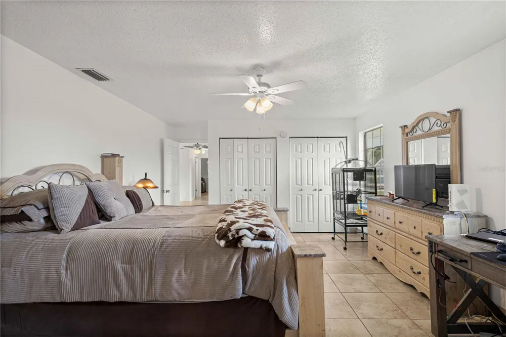 1890 NW 167TH PLACE Trenton, FL 32693