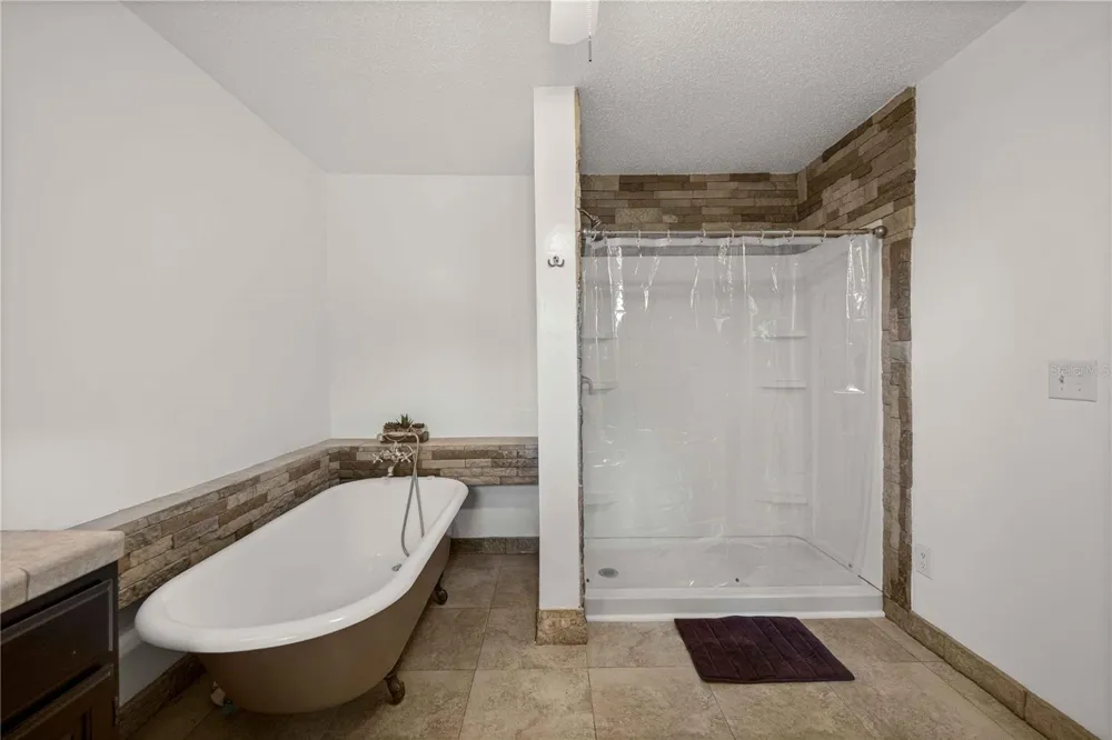 1890 NW 167TH PLACE Trenton, FL 32693
