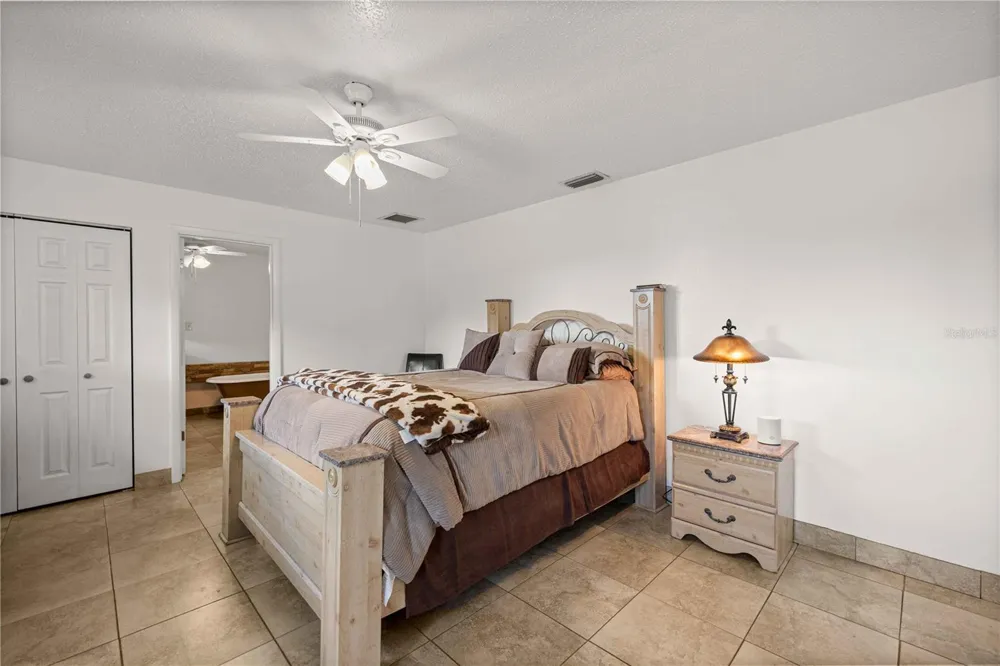 1890 NW 167TH PLACE Trenton, FL 32693