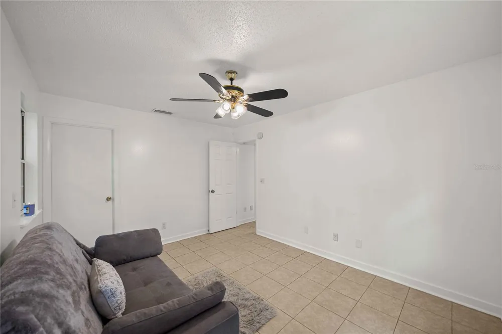 1890 NW 167TH PLACE Trenton, FL 32693
