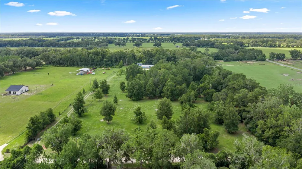 1890 NW 167TH PLACE Trenton, FL 32693