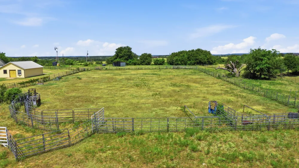3624 County Road 398 Stephenville, TX 76401