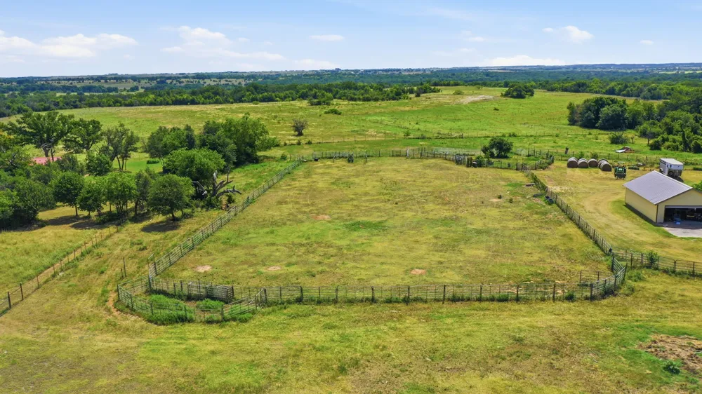 3624 County Road 398 Stephenville, TX 76401