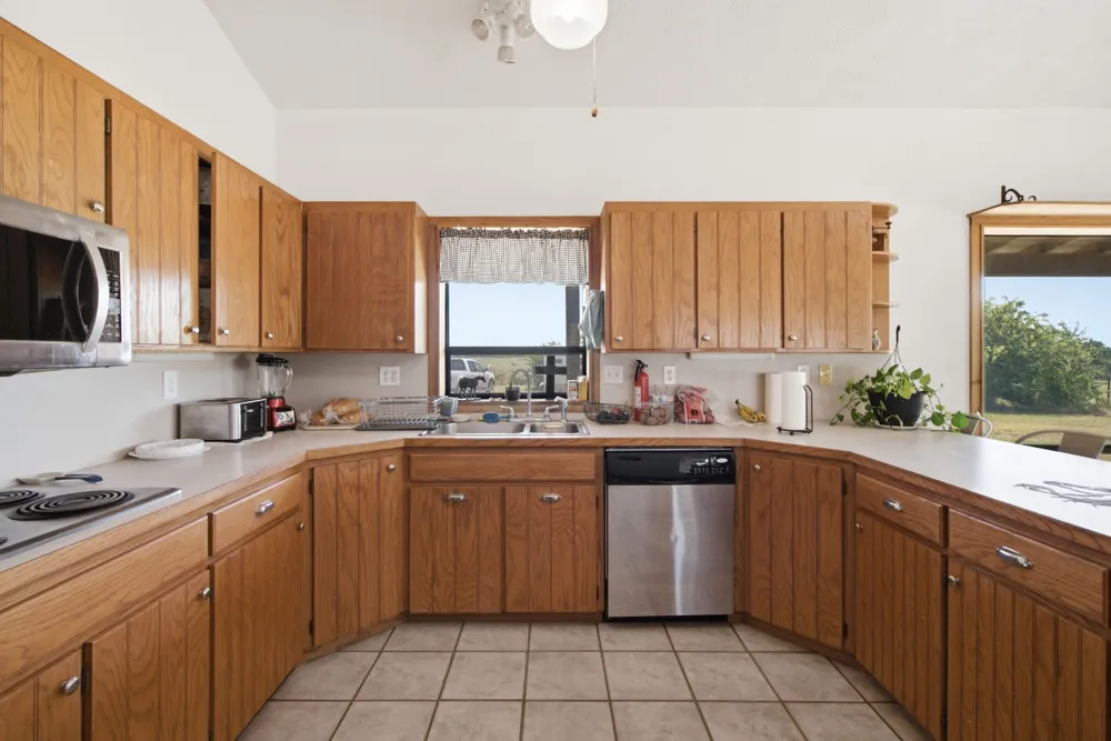 3624 County Road 398 Stephenville, TX 76401