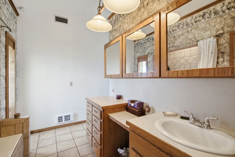 3624 County Road 398 Stephenville, TX 76401