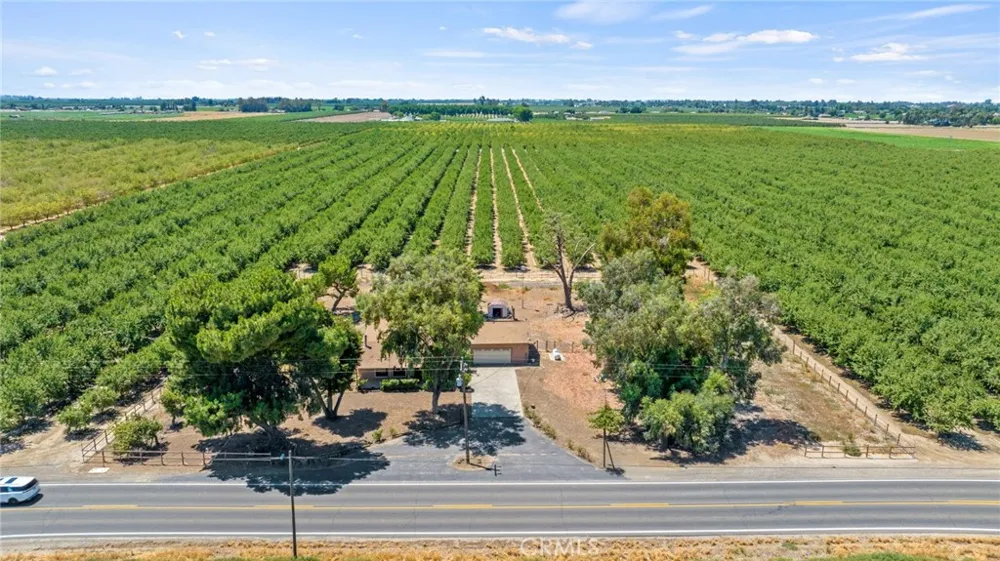 16565 Lacey Boulevard Lemoore, CA 93245