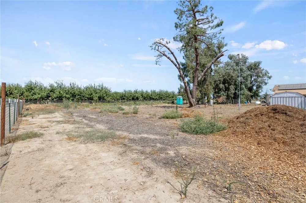 16565 Lacey Boulevard Lemoore, CA 93245