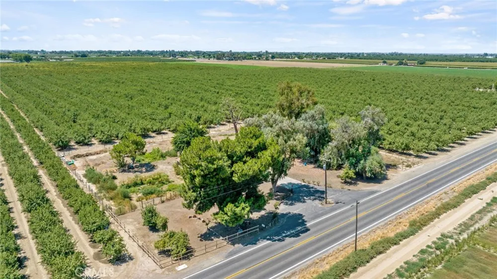 16565 Lacey Boulevard Lemoore, CA 93245