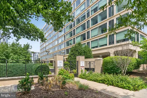 1101 3RD STREET SW #713