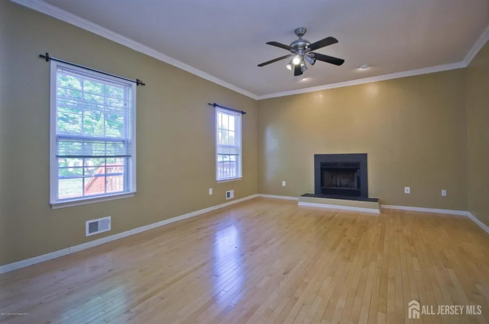 17 Santa Fe Avenue Old Bridge, NJ 08857