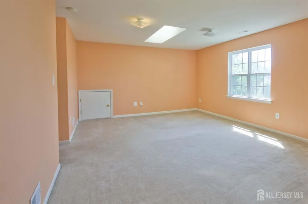 17 Santa Fe Avenue Old Bridge, NJ 08857