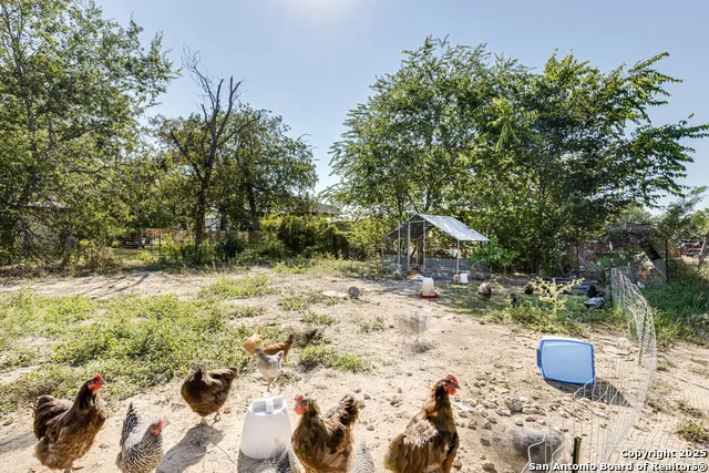 1209 Avenue K Hondo, TX 78861