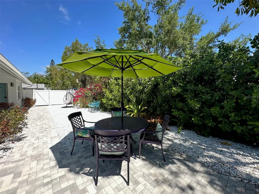1912 MORRILL #1916 Sarasota, FL 34236
